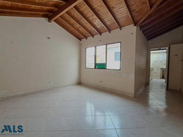 Apartamento En Venta En Medellin En Villa Hermosa V333451