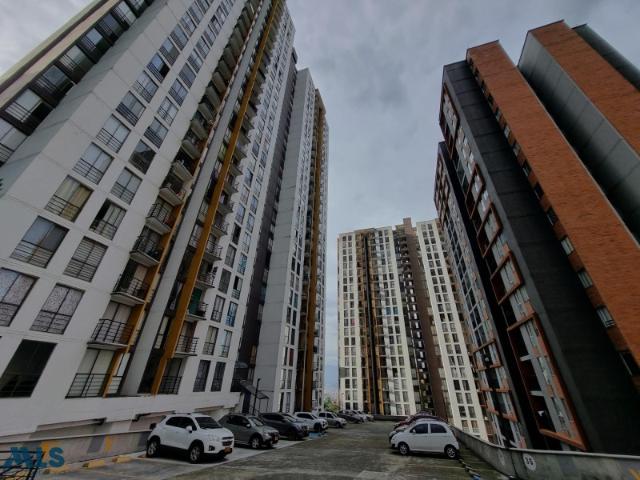 Apartamento En Venta En Medellin En Belen Rodeo Alto V389404