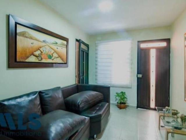 Apartamento En Venta En Medellin En El Rincon V321664