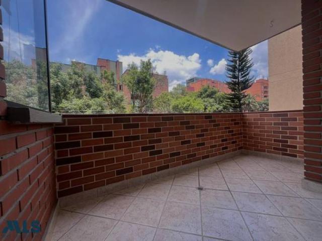 Apartamento En Venta En Medellin En Estadio V379249