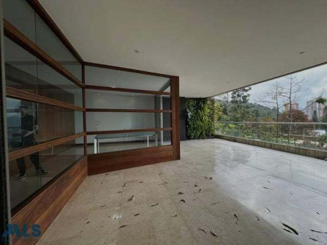 Apartamento En Venta En Medellin En Las Palmas V329940