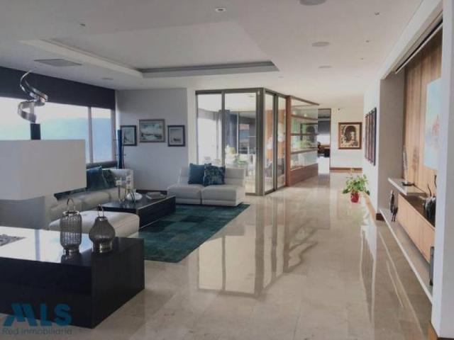 Apartamento En Venta En Medellin En Las Palmas V371853