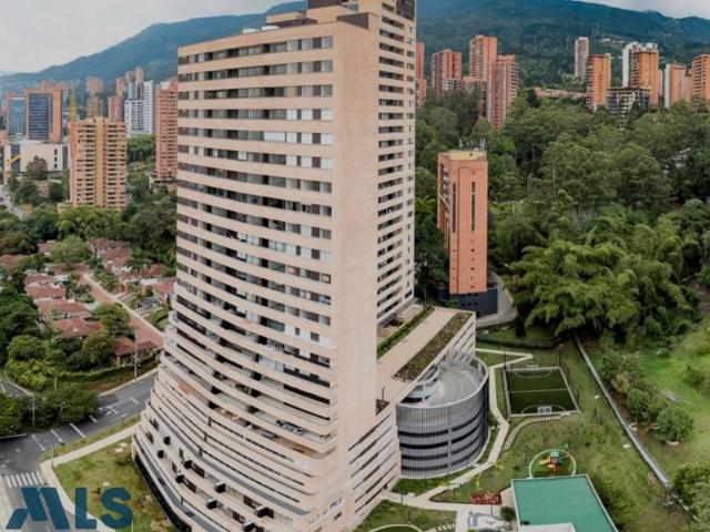 Apartamento En Venta En Medellin En Loma Los Gonzalez V386538