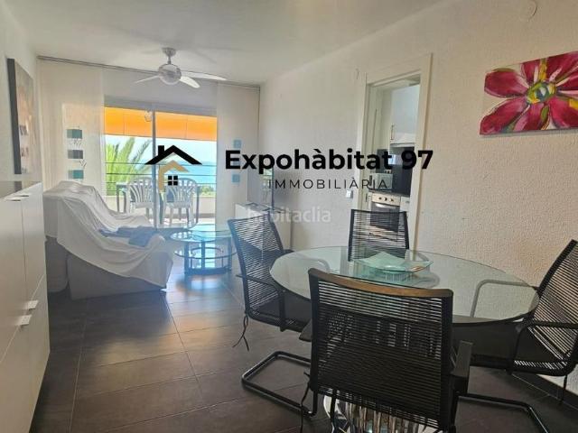 Apartamento en venta en Miami Platja, Passeig Marítim Costa Dorada. Apartamento en 1ª línea con vistas al mar y parking en Miami Platja Edificio Meridiano LICENCIA TURÍSTICA. Apartamentos Miami.
