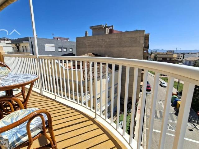 Apartamento en venta en Miramar. Apartamento con vistas al mar situado en 3ª línea playa Miramar. Apartamentos.