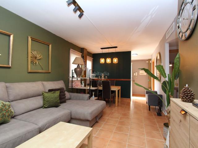 Apartamento en venta en Mont roig del Camp, El Casalot Costa Dorada. Apartamento bajo esquinero con gran jardín privado. Apartamentos Mont roig del.