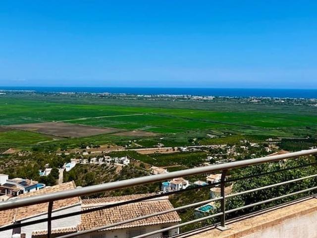 Apartamento en venta en Monte Pego, Alicante Costa Blanca