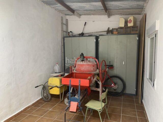 Apartamento en venta en Monòver. Preciosa finca de 4 dormitorios y 1 baño en Chinorlet. Apartamentos.