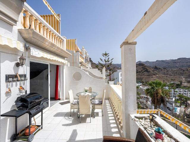 Apartamento en venta en Mogán, Playa del Cura Taurito. Luminoso apartamento de esquina con un dormitorio y una amplia terraza con impresionantes vistas al mar. Apartamentos.