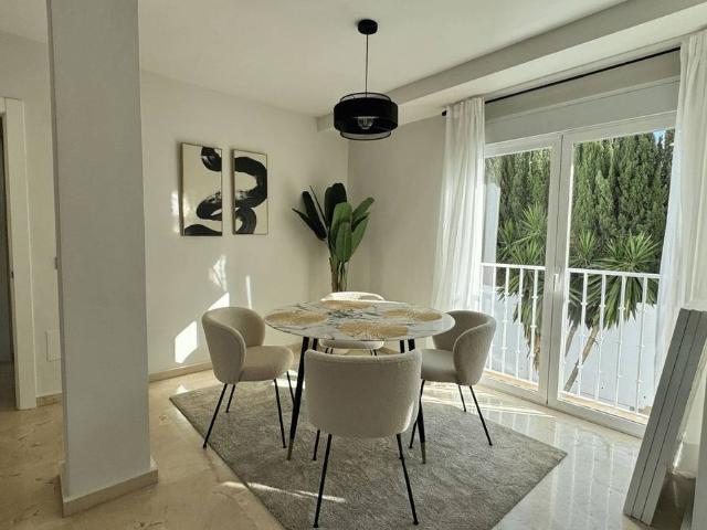 Apartamento en Venta en Nueva Andalucía centro