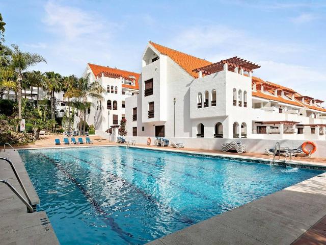 Apartamento en Venta en Nueva Andalucía centro