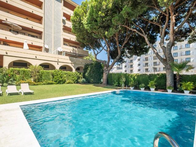 Apartamento en Venta en Nueva Andalucía centro