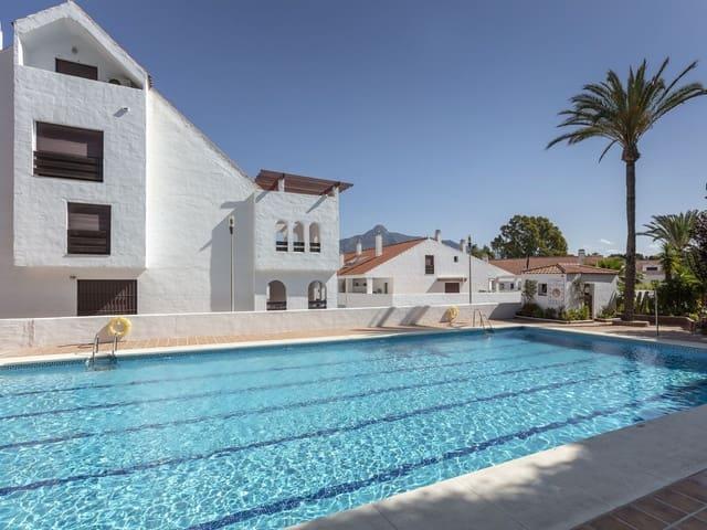 Apartamento en venta en Nueva Andalucia, Málaga Costa del Sol