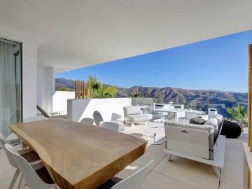 Apartamento en venta en Ojen, Málaga Costa del Sol
