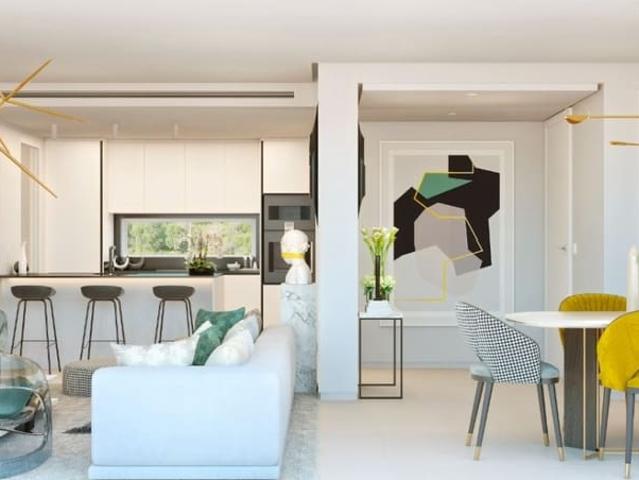 Apartamento en venta en Ojen, Málaga Costa del Sol