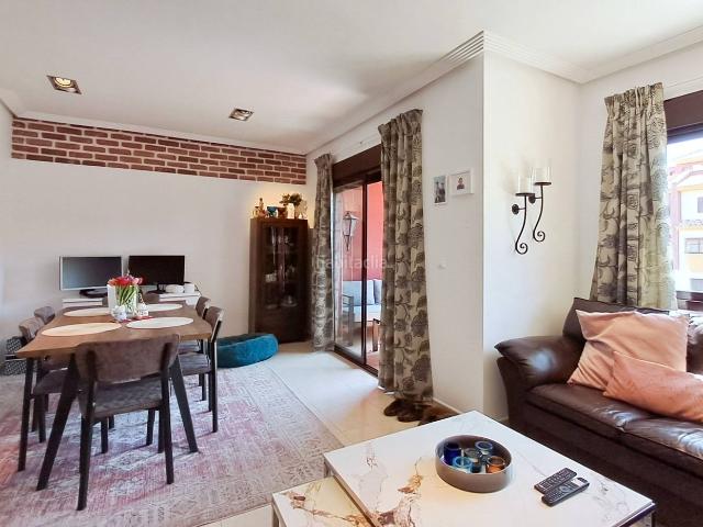 Apartamento en venta en Orihuela, Lomas de Cabo Roig Los Dolses. Elegante apartamento de 2 dormitorios con solárium privado en Royal Park Spa, Campoamor. Apartamentos.