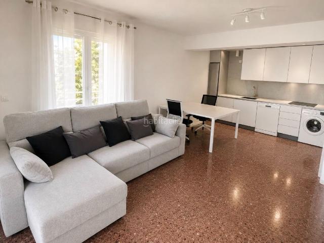 Apartamento en venta en Pareja. APARTAMENTO CON PRIVILEGIADAS VISTAS FRONTALES AL PANTANO DE ENTREPEÑAS, GUADALAJARA. Apartamentos.