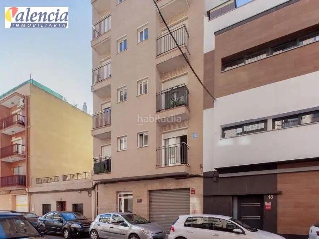 Apartamento en venta en Paterna, Centro Ciudad. Apartamentos.