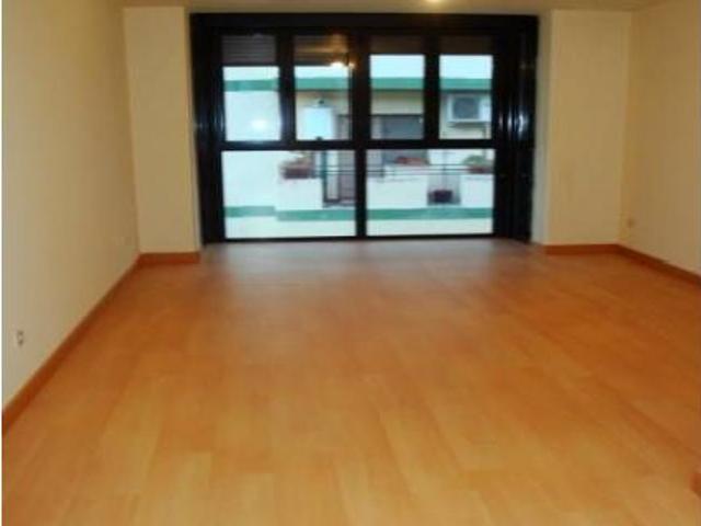 Apartamento en Venta en Peralta, Navarra