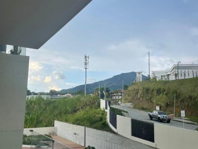 Apartamento En Venta En Pereira En Avenida Sur V334462
