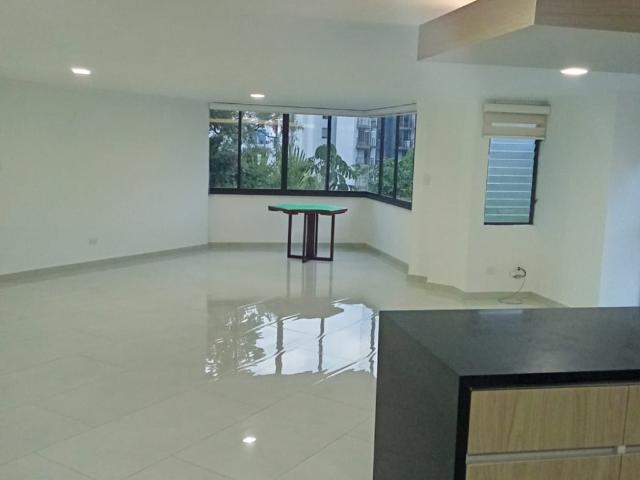 Apartamento En Venta En Pereira En Alamos V208701