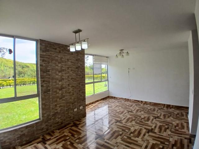 Apartamento En Venta En Pereira En Condina V355686