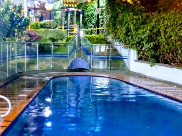 Apartamento En Venta En Pereira En Los Rosales V403887