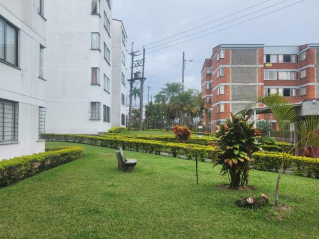 Apartamento En Venta En Pereira En Portal De Los Cedros V385155