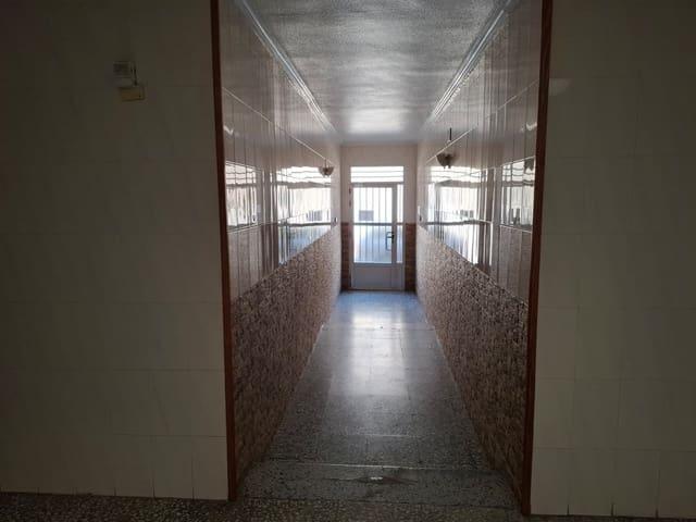 Apartamento en venta en Pinoso, Alicante