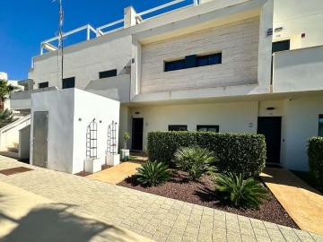 Apartamento en venta en Pilar de la Horadada - Jardín