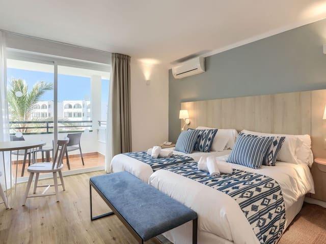 Apartamento en venta en Portocolom, Mallorca