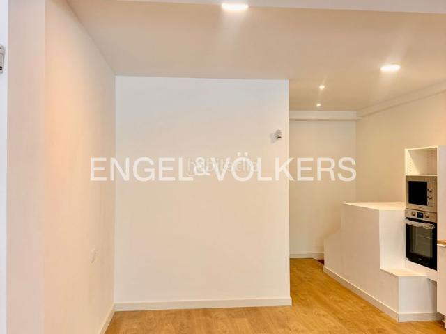 Apartamento en venta en Pozuelo de Alarcón, Pueblo. Magnífico bajo en Pozuelo de Alarcón. Apartamentos Pozuelo de.