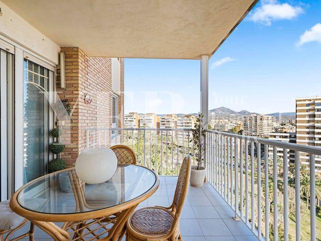 Apartamento en venta en Playa de Muchavista, Alicante