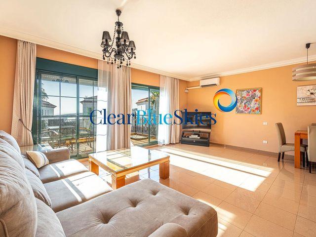 Apartamento en venta en Playa del Duque, Tenerife