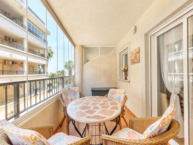 Apartamento en venta en Playa Flamenca, Alicante Costa Blanca