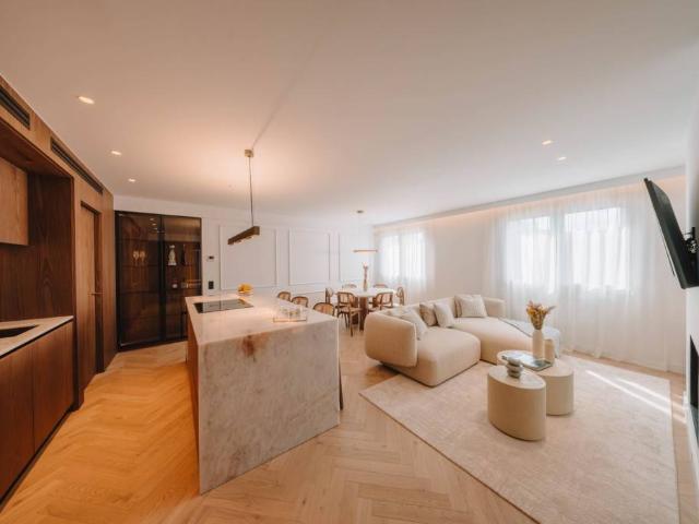 Apartamento en Venta en Plaça dels Patins