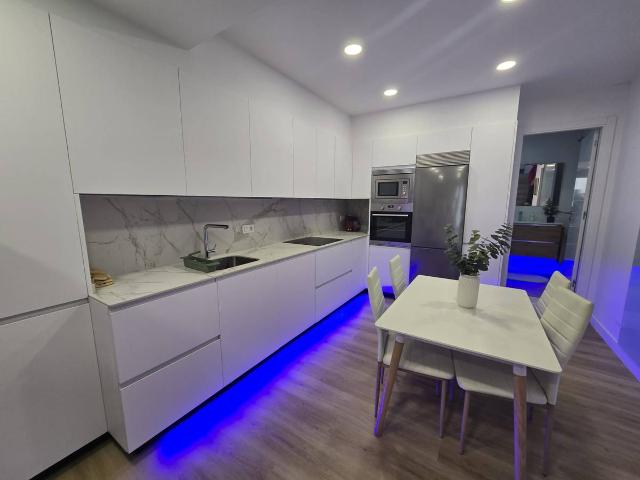 Apartamento en Venta en Praza Independencia