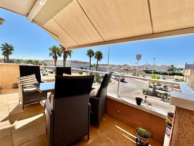 Apartamento en venta en Punta Prima, Alicante Costa Blanca