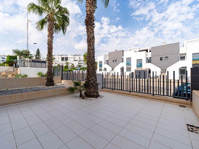 Apartamento en venta en Punta Prima, Alicante Costa Blanca