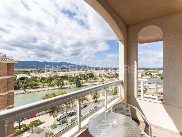 Piso en Venta en Pueblo de Cullera