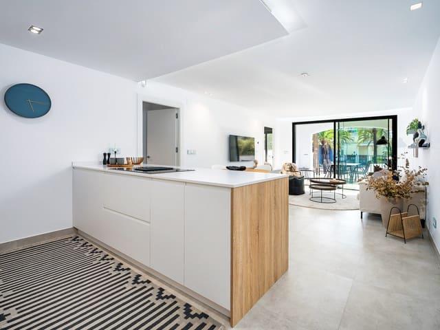 Apartamento en venta en Puerto Banus, Málaga Costa del Sol