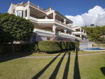 Apartamento en venta en Puerto de la Torre, Málaga Costa del Sol