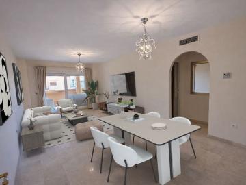 Apartamento en venta en Puerto de la Torre, Málaga Costa del Sol