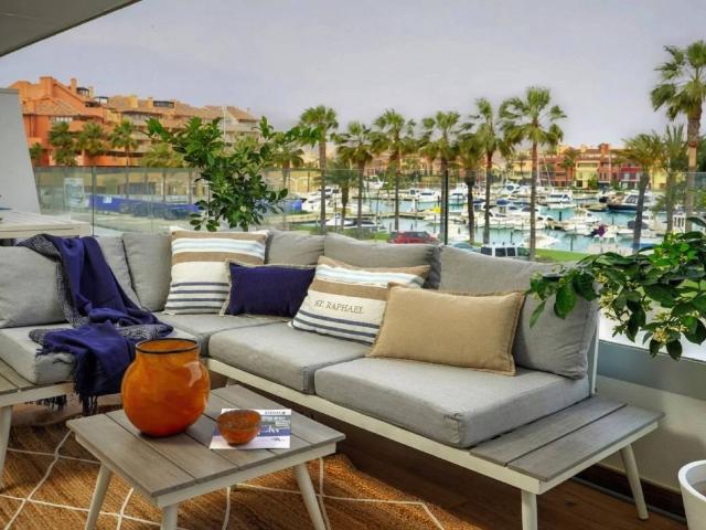 Apartamento en Venta en Puerto de Sotogrande La Marina