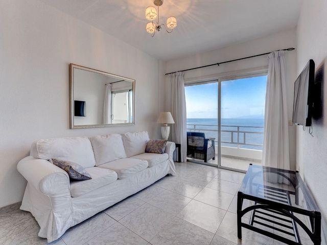 Apartamento en venta en Puerto Santiago, Tenerife