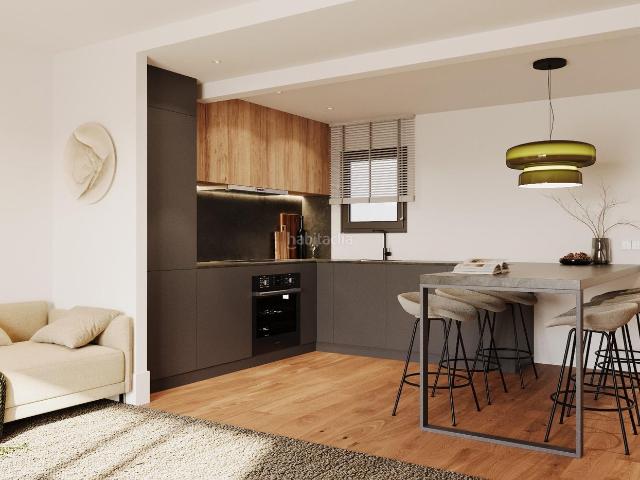 Apartamento en venta en Puigcerdà Pirineos. Estudio multifuncional con parking en el centro de Puigcerdà. Apartamentos.
