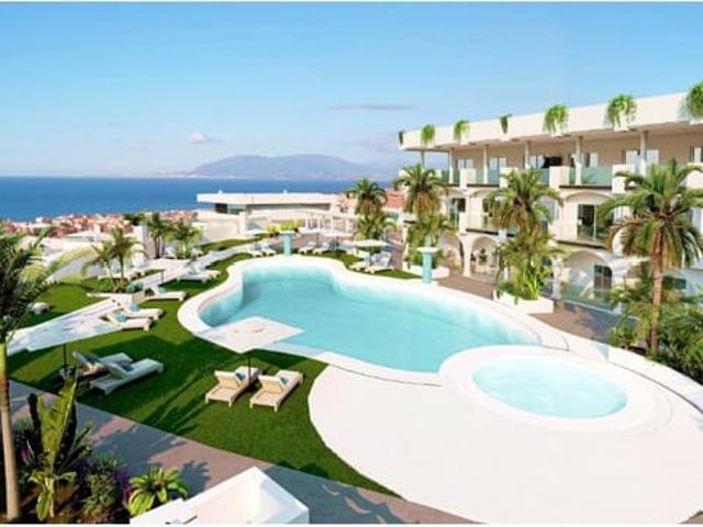Apartamento en venta en Rincón de la Victoria, Málaga Costa del Sol