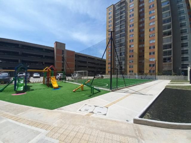 Apartamento En Venta En Rionegro En Cimarrona V144141