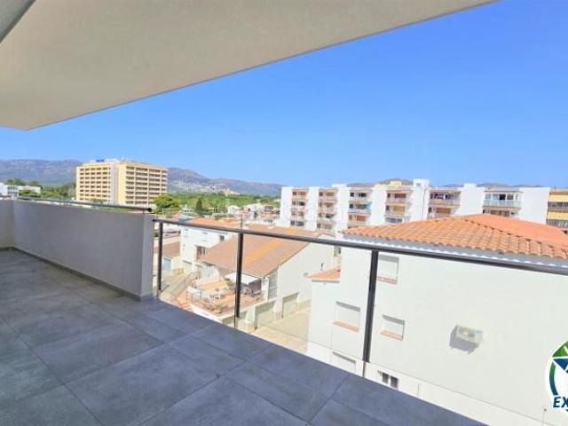 Apartamento en venta en Roses, Santa Margarida Costa Brava. Apartamentos.