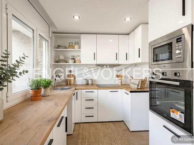 Piso en venta en Rubí, Progrés. Elegancia y Tranquilidad a 30 Minutos de Barcelona. Pisos.